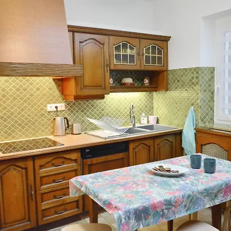 Du Forgeron - 6 A 8 Personnes - Centre Alsace - Saint-hippolyte * Saint-Hippolyte (Haut-Rhin)