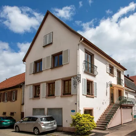 Du Forgeron - 6 A 8 Personnes - Centre Alsace - Saint-hippolyte * Saint-Hippolyte (Haut-Rhin)